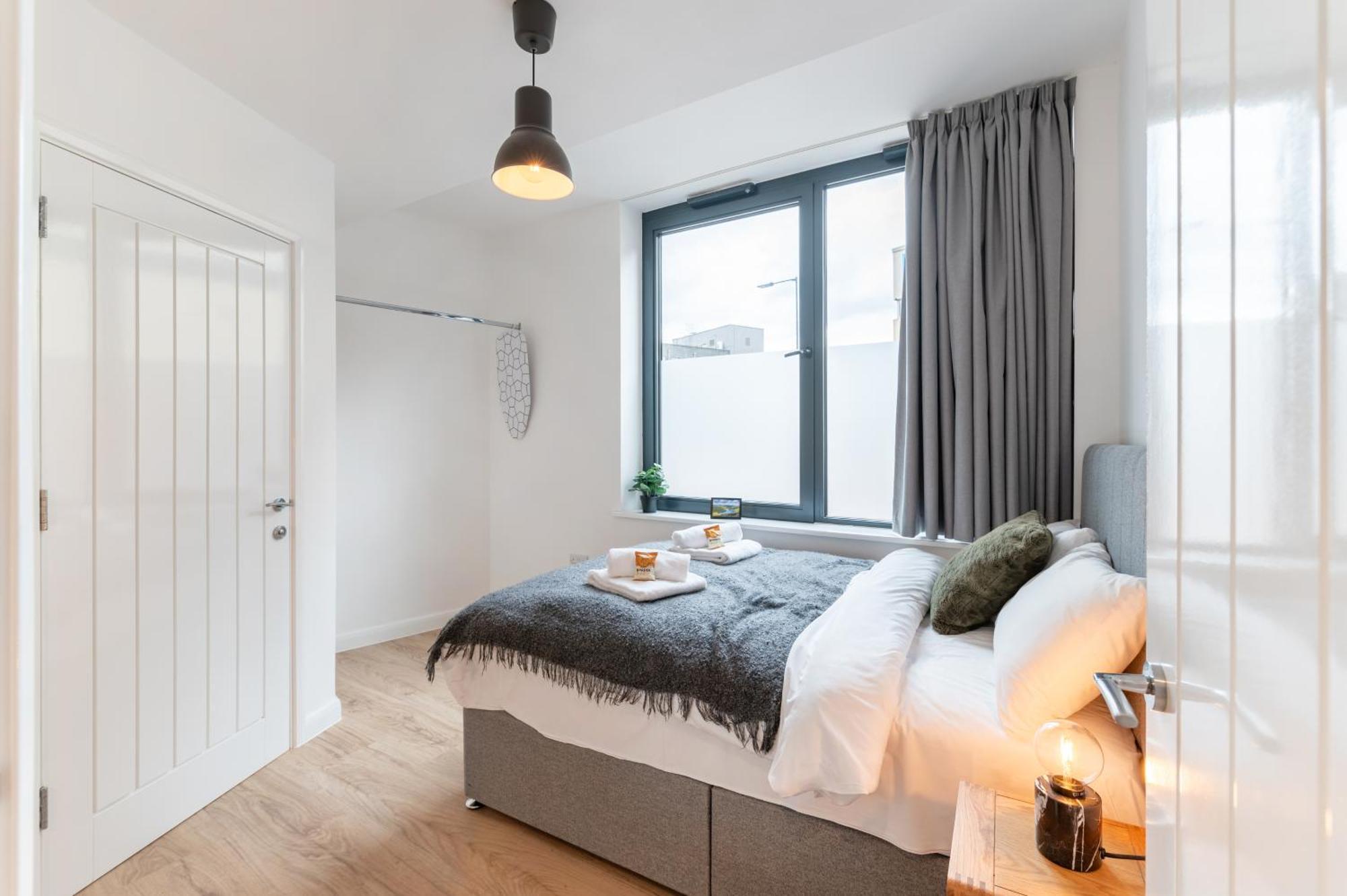 123 Queen Street - Crowd Luxury * Sheffield