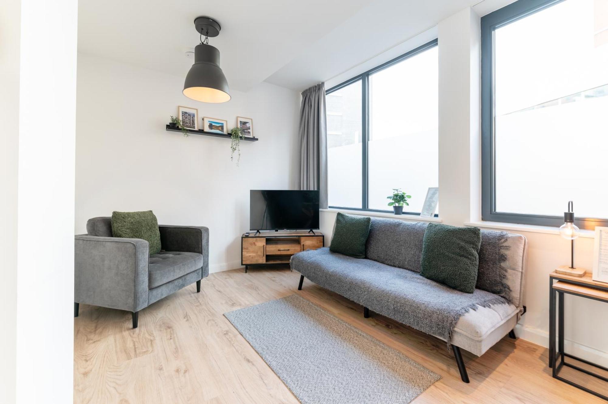 123 Queen Street - Crowd Luxury Apartment