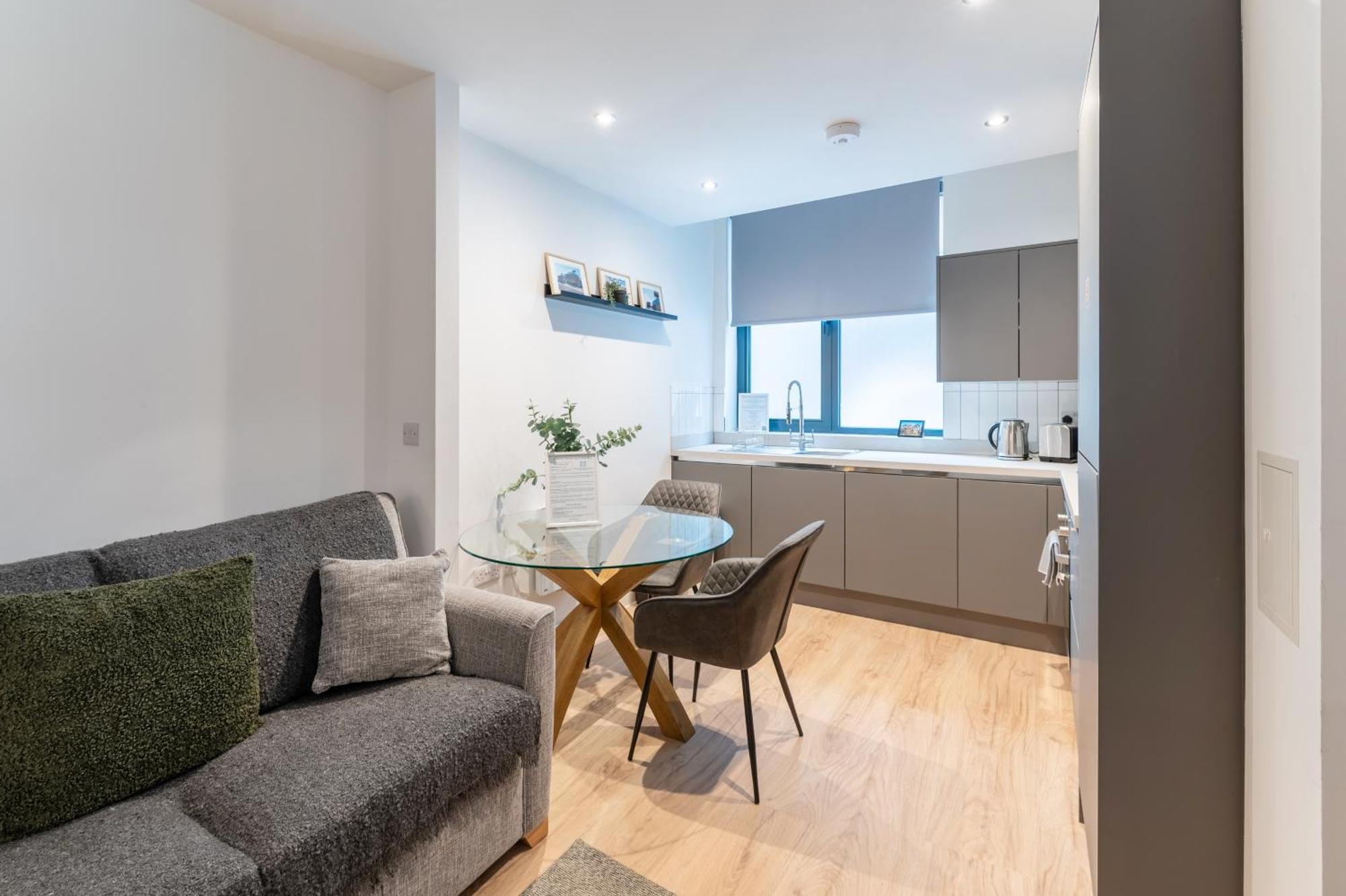 123 Queen Street - Crowd Luxury Apartment *