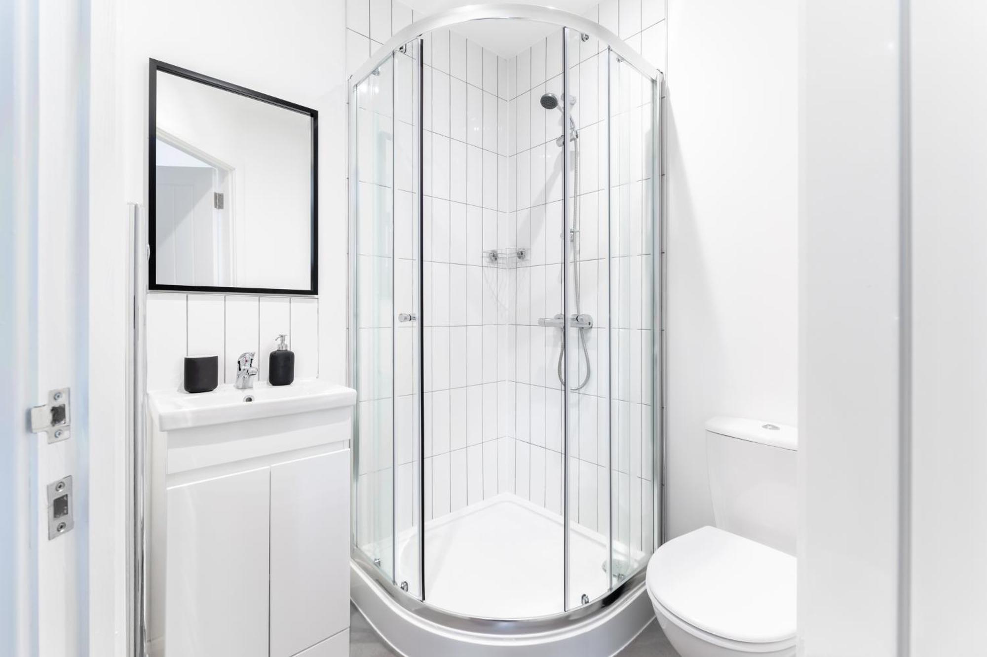 123 Queen Street - Crowd Luxury Apartment *